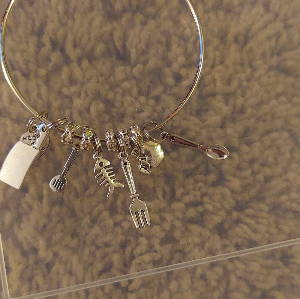 Handmade bracelets - Picture 5 of 8